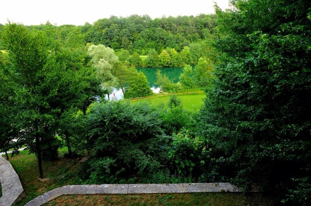 Apartment Drvena Kuca Mreznica Gornji Zvečaj Rum bild
